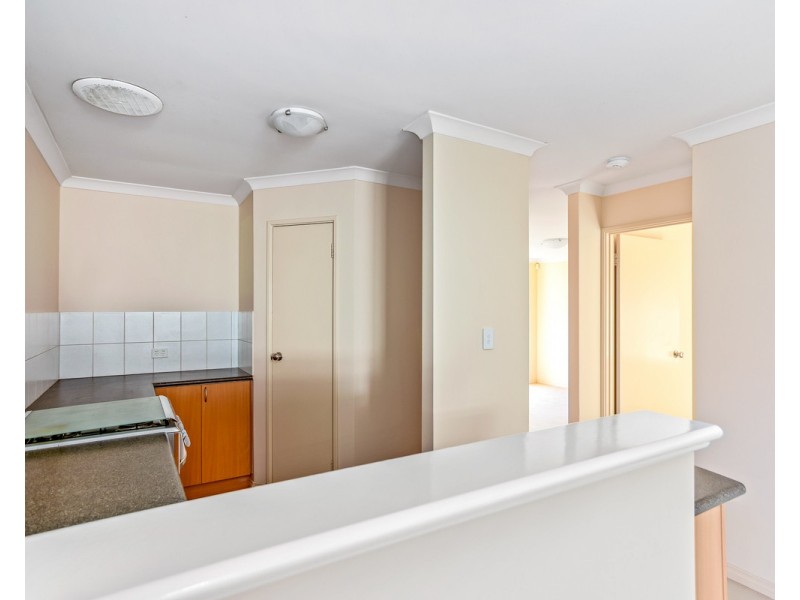 2/33 Gillen Way, Success WA 6164