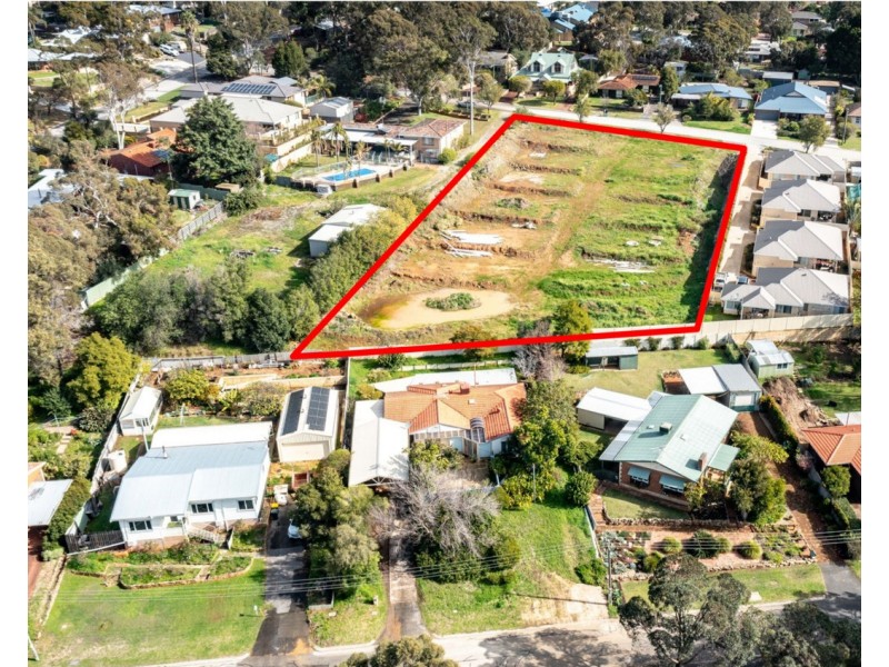 8 Dale Street, Mount Nasura WA 6112