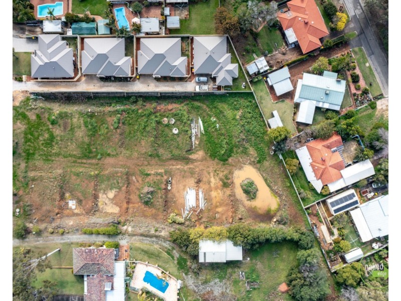 8 Dale Street, Mount Nasura WA 6112