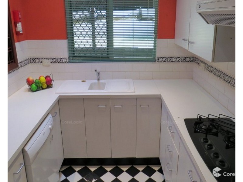 7 Billabong Way, Mount Nasura WA 6112