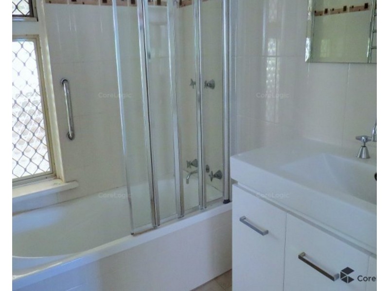 7 Billabong Way, Mount Nasura WA 6112