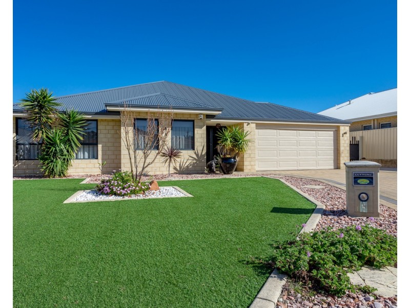 9 Arpenteur Turn, Madora Bay WA 6210