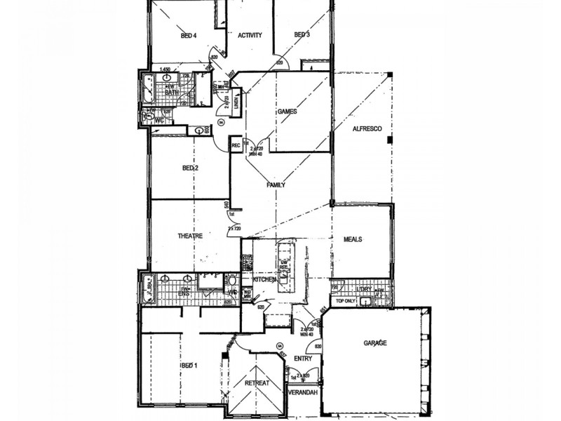 9 Arpenteur Turn, Madora Bay WA 6210 Floorplan