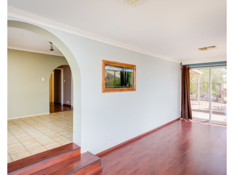 22 Binburra Way, Mount Nasura WA 6112