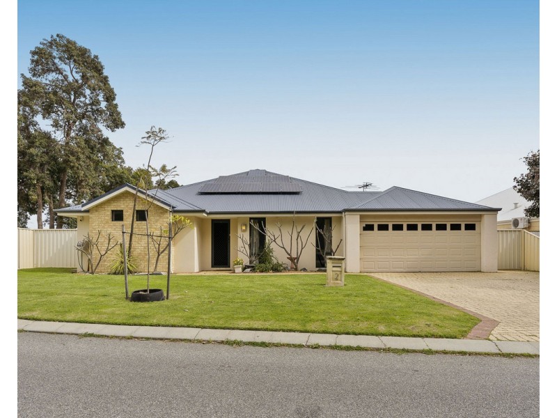2 Isaba Parkway, Seville Grove WA 6112