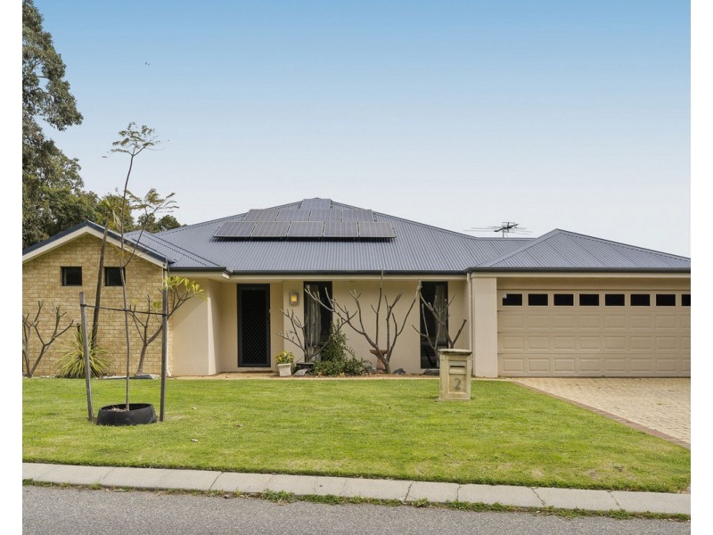 2 Isaba Parkway, Seville Grove WA 6112