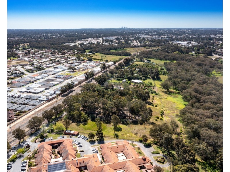 52 Lissiman Street, Gosnells WA 6110