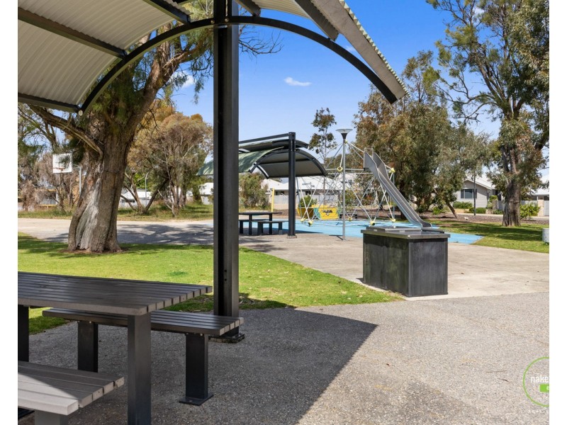 4/21 Harley Way, Medina WA 6167