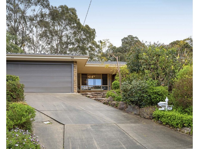 27 Bilkurra Way, Mount Nasura WA 6112