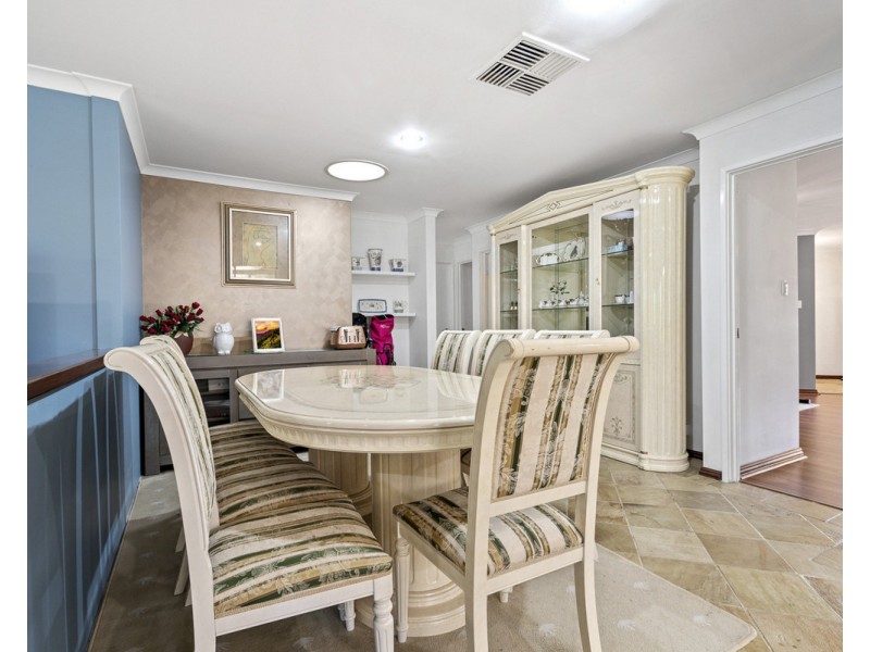 27 Bilkurra Way, Mount Nasura WA 6112