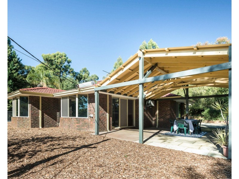 581 Albany Highway, Bedfordale WA 6112