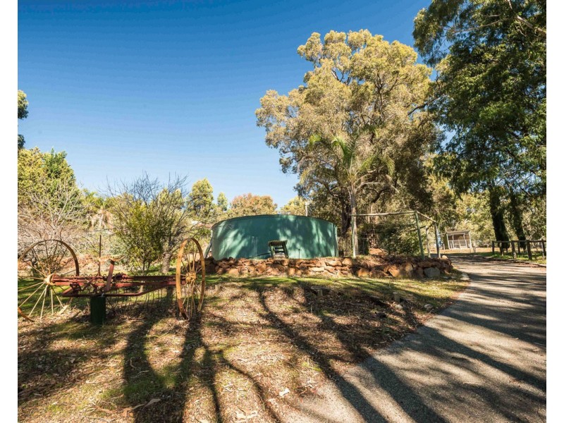 581 Albany Highway, Bedfordale WA 6112