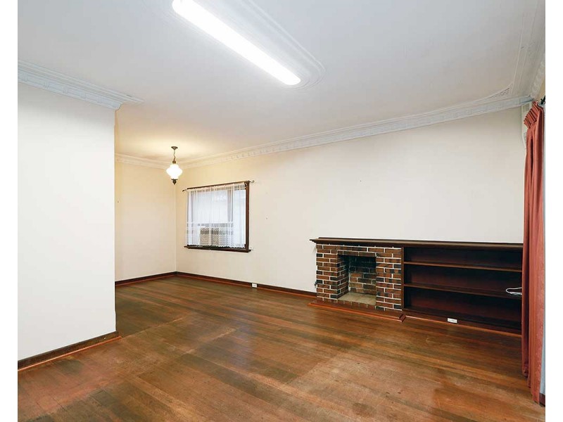 29 Warner Court, Manning WA 6152