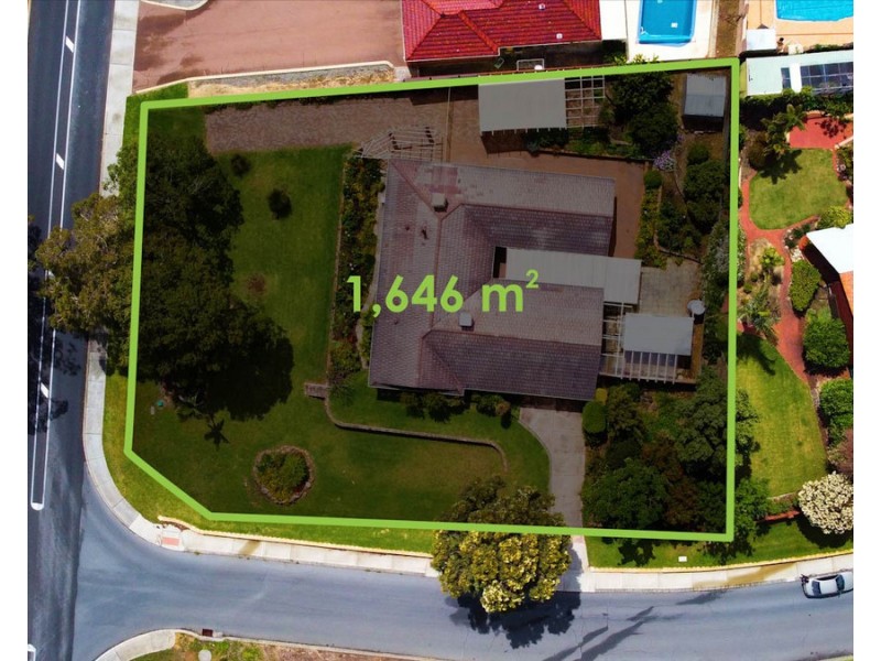 55 Blackwood Drive, Mount Nasura WA 6112