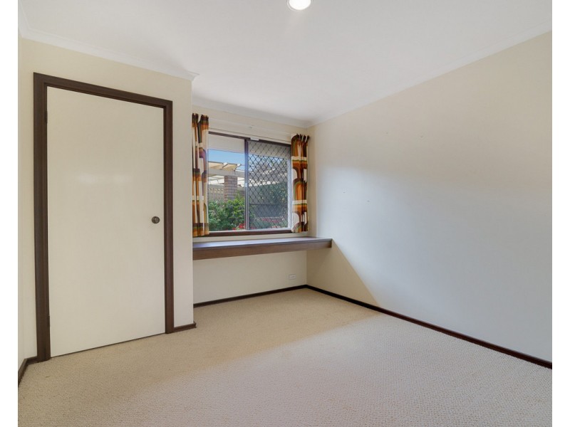 55 Blackwood Drive, Mount Nasura WA 6112