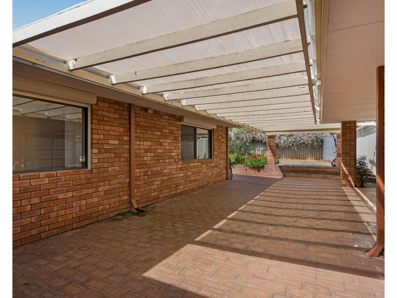 55 Blackwood Drive, Mount Nasura WA 6112