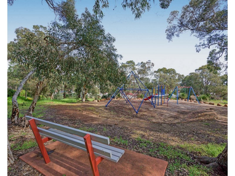 55 Blackwood Drive, Mount Nasura WA 6112