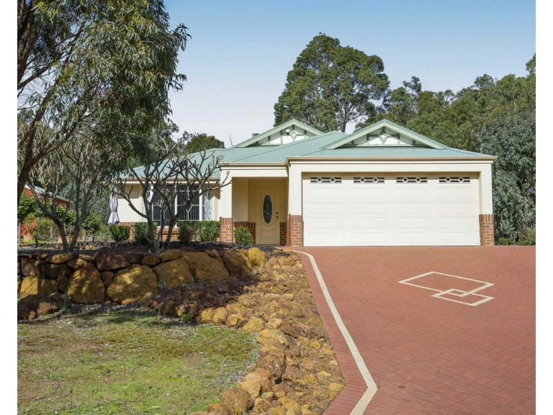 34 Frances Gregory Drive, Bedfordale WA 6112