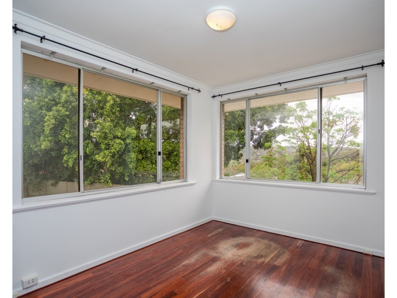 63 Canning Mills Road, Kelmscott WA 6111