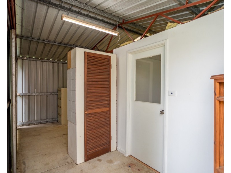 63 Canning Mills Road, Kelmscott WA 6111