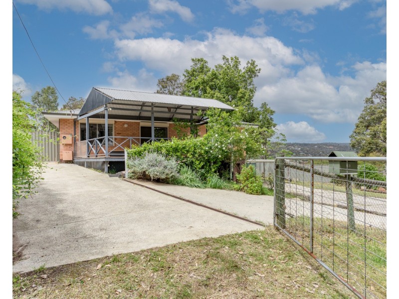 63 Canning Mills Road, Kelmscott WA 6111