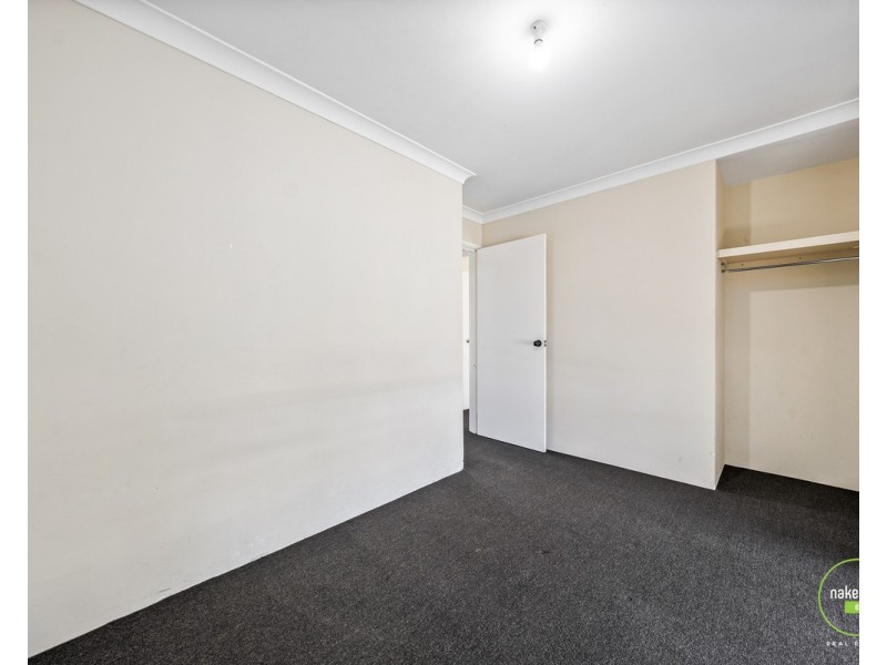 11 Gnangara Drive, Waikiki WA 6169