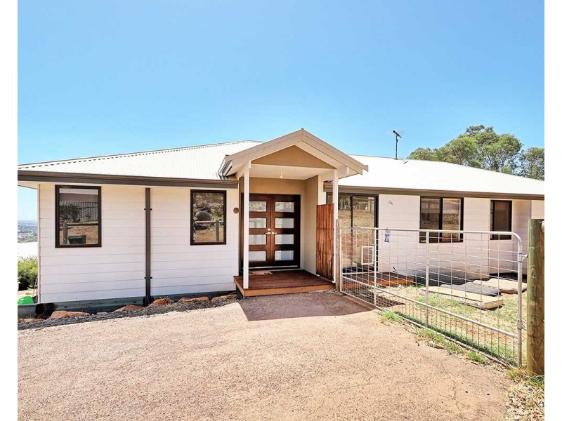 56 Bromfield Drive, Kelmscott WA 6111