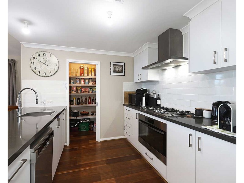 56 Bromfield Drive, Kelmscott WA 6111