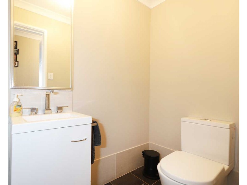 56 Bromfield Drive, Kelmscott WA 6111