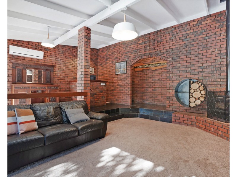 12 Notting Hill Drive, Roleystone WA 6111