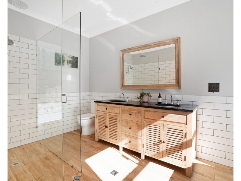 12 Notting Hill Drive, Roleystone WA 6111