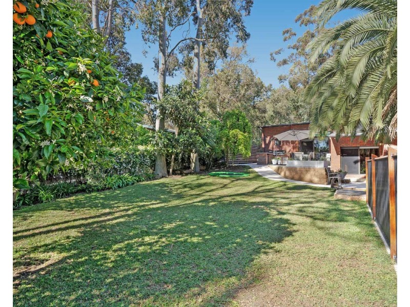 12 Notting Hill Drive, Roleystone WA 6111