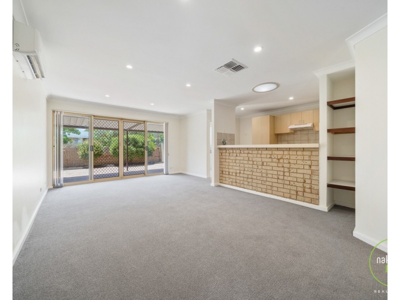 13/5 Astley Street, Gosnells WA 6110