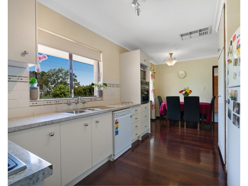 2 Bedfordale Hill Road, Mount Richon WA 6112