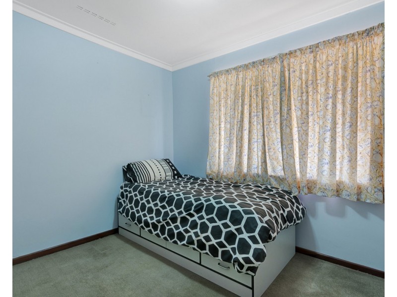 2 Bedfordale Hill Road, Mount Richon WA 6112