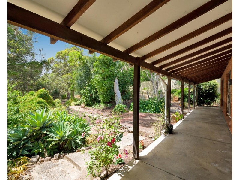 2 Bedfordale Hill Road, Mount Richon WA 6112