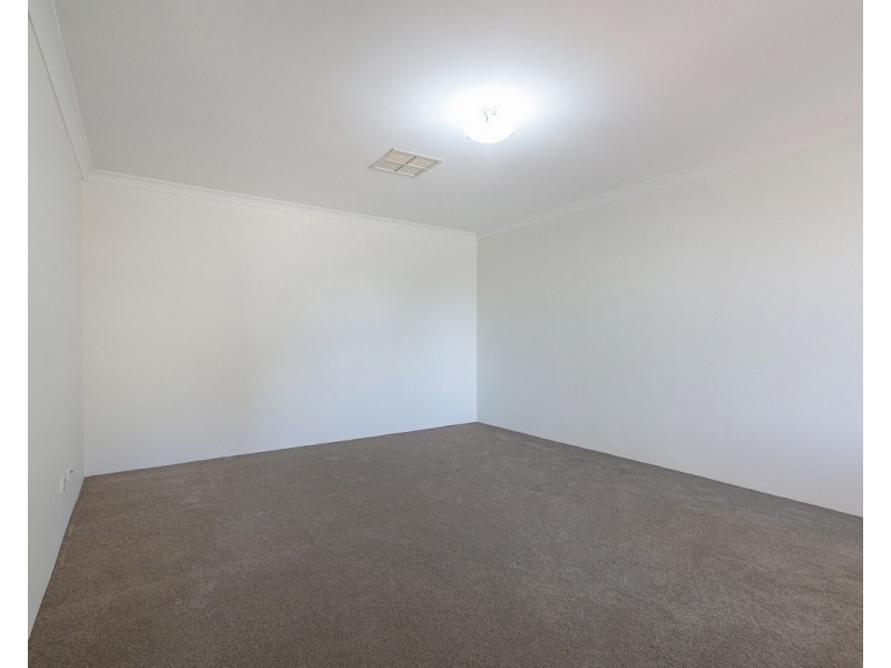 24 Benalla Crescent, Byford WA 6122