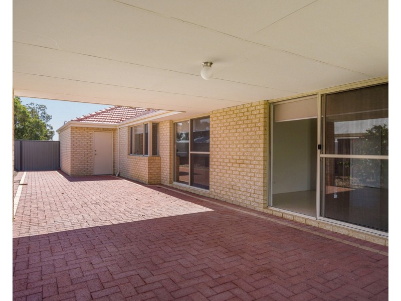 24 Benalla Crescent, Byford WA 6122