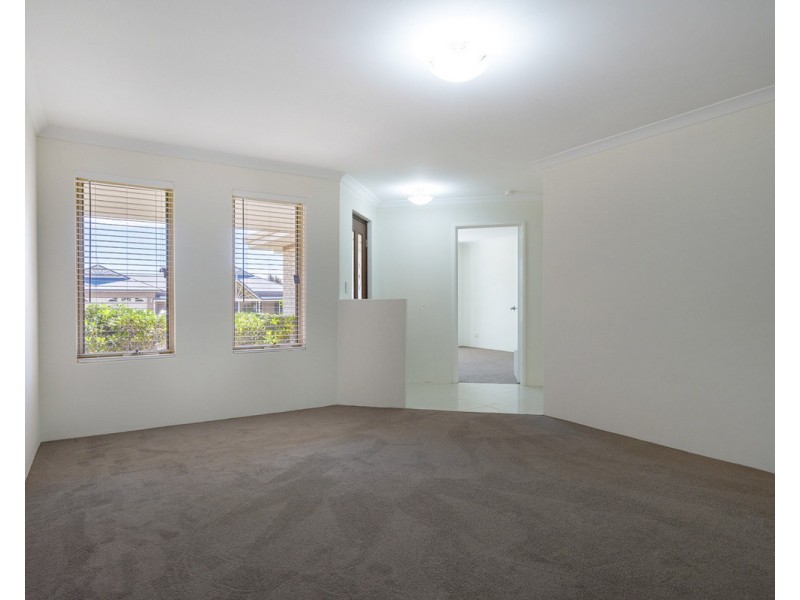 24 Benalla Crescent, Byford WA 6122