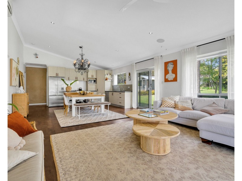 80 Equestrian Avenue, Bedfordale WA 6112