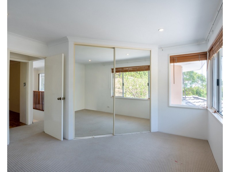 22 Rise Court, Mount Richon WA 6112