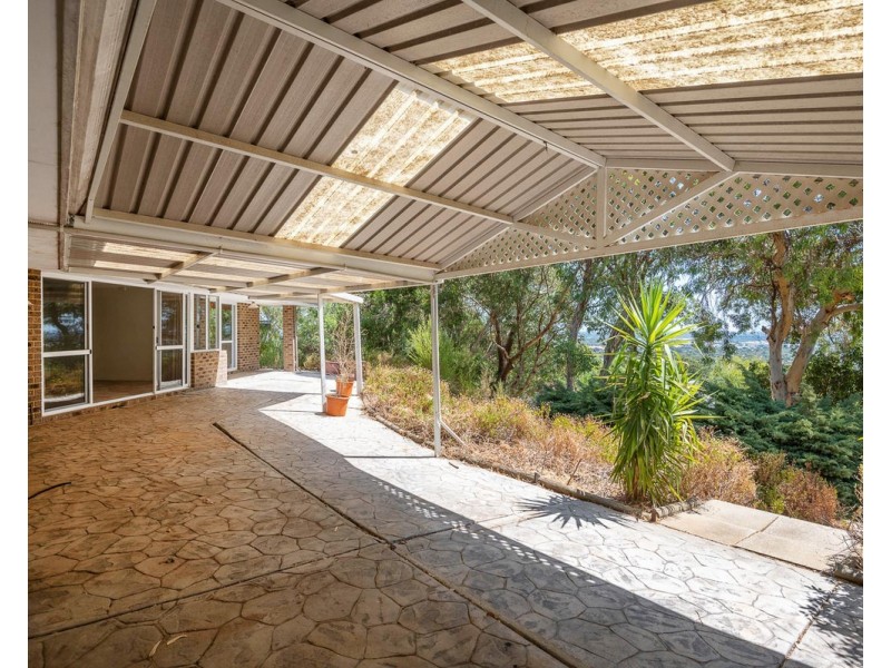 22 Rise Court, Mount Richon WA 6112