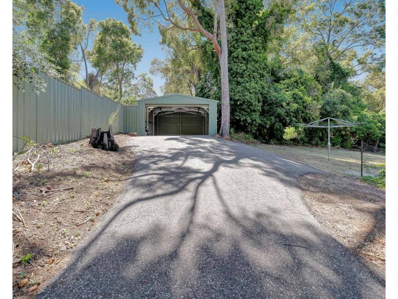 7 Hassett Road, Roleystone WA 6111