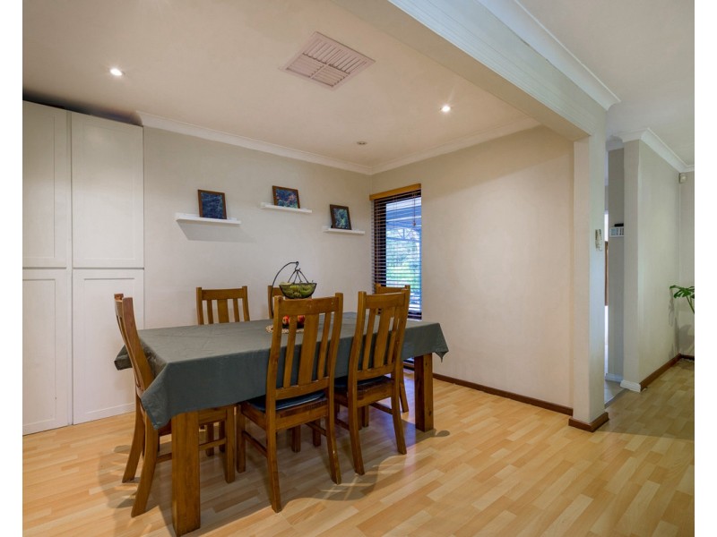 59 Valley View Road, Roleystone WA 6111