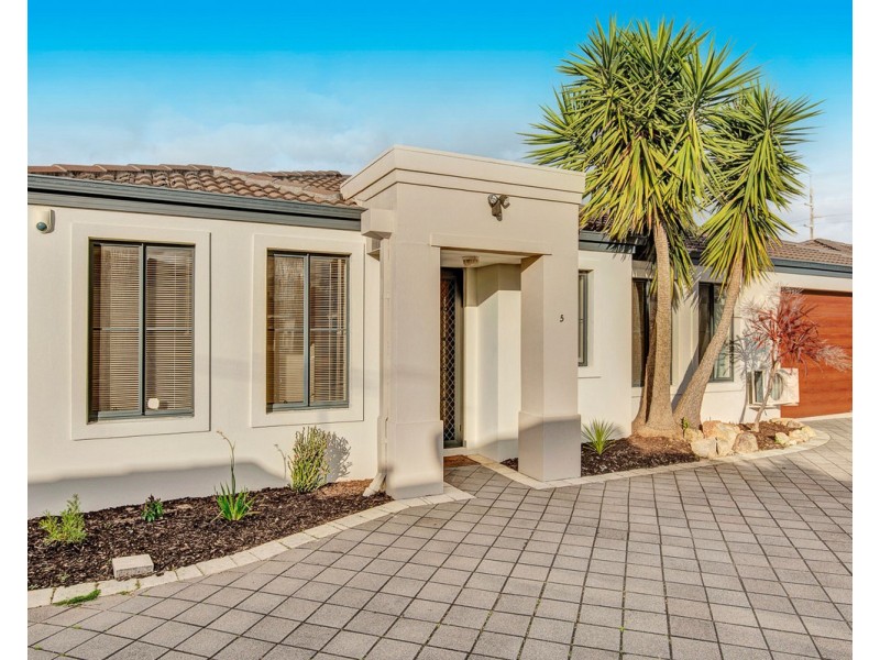 5/22 James Street, Cannington WA 6107