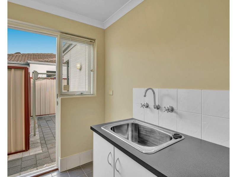 5/22 James Street, Cannington WA 6107