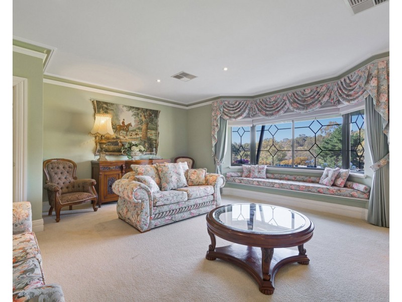 149 Carradine Road, Bedfordale WA 6112