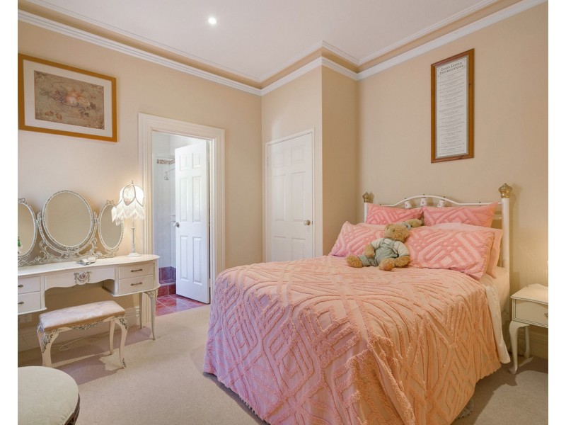 149 Carradine Road, Bedfordale WA 6112