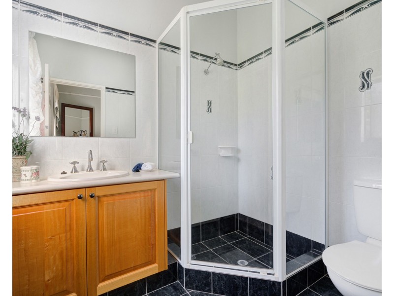 149 Carradine Road, Bedfordale WA 6112