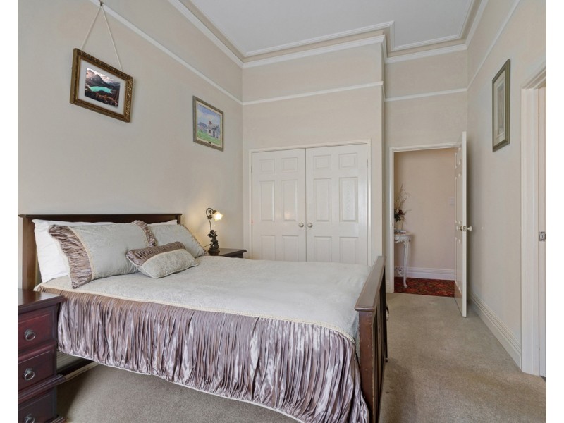 149 Carradine Road, Bedfordale WA 6112